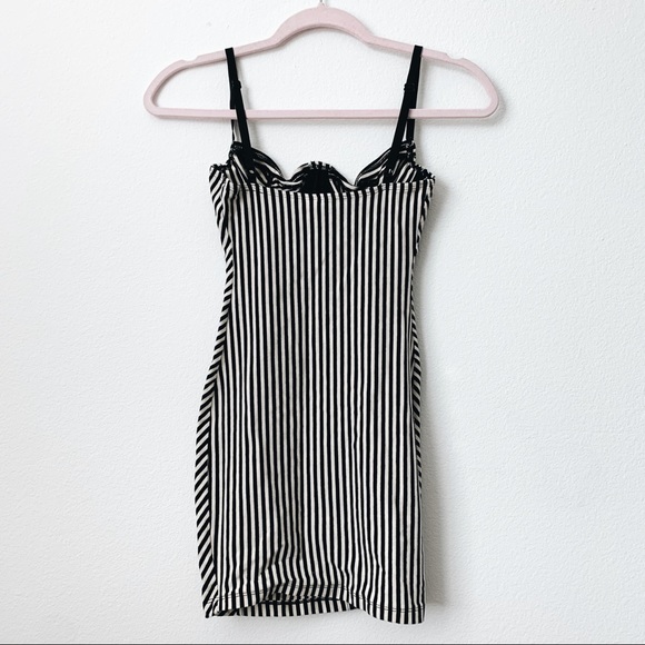 ❌SOLD❌American Apparel Striped Bodycon Mini Dress - Picture 5 of 6